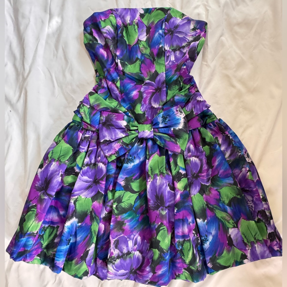 Vintage Scarlett Floral Strapless Dress